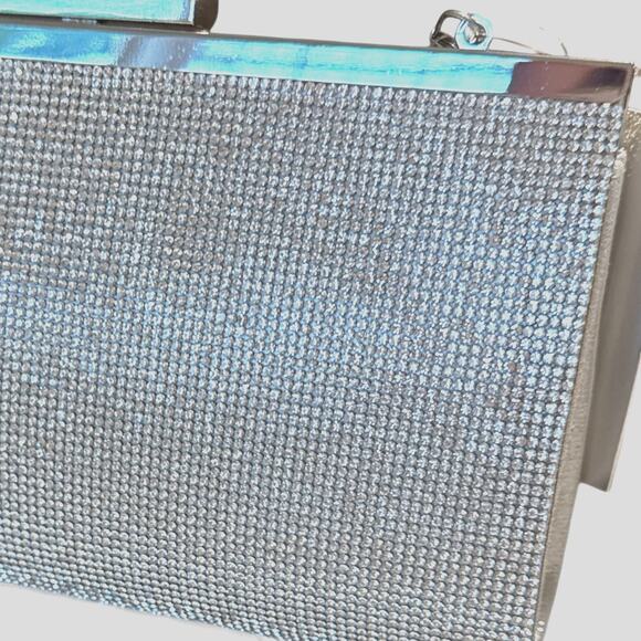 Nina Winslet Crystal Frame Clutch Silver NWT - Picture 7 of 10